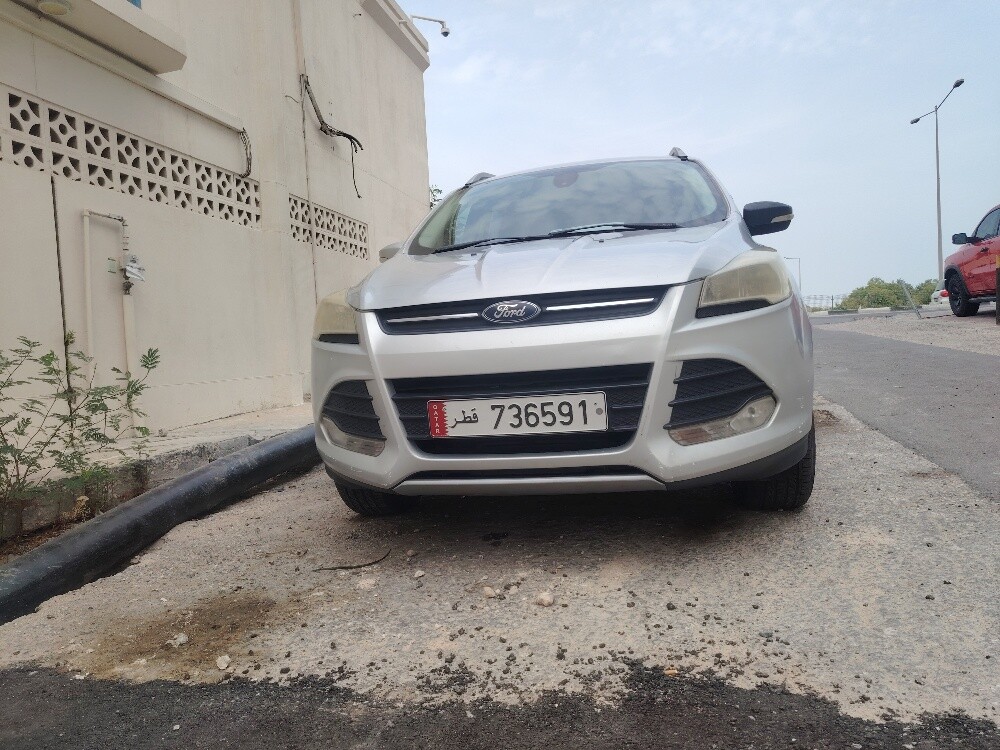 Ford escape - 3