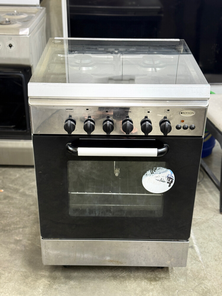 Royxon 4 burner gas stove Italy  - 1