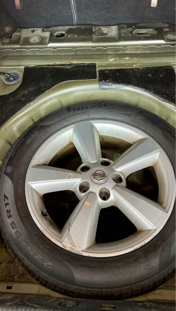 Nissan Altima - 12