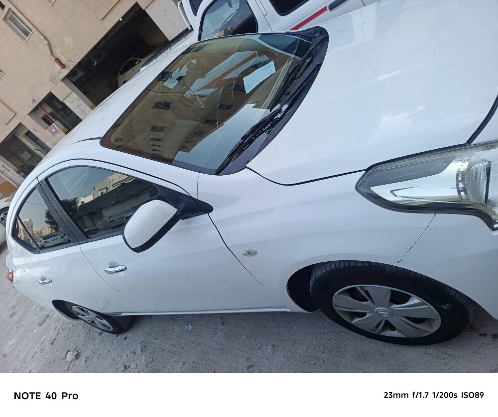 Nissan sunny 2020 - 2