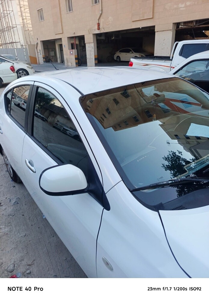 Nissan sunny 2020 - 5