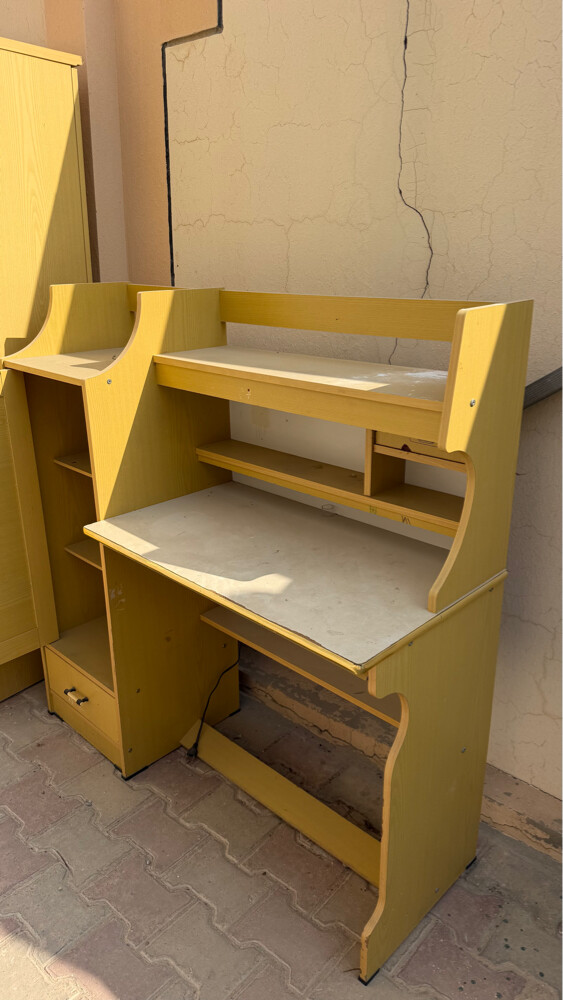2 wardrobes 1 study desk - 2