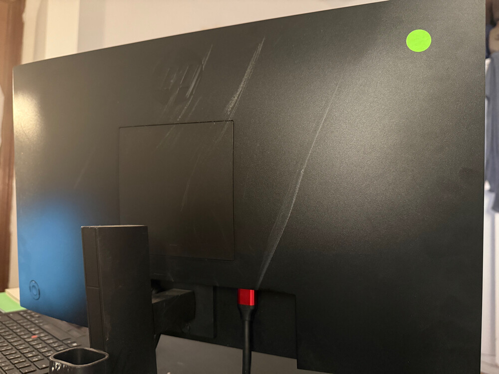 Monitor HP urgent sale  - 3