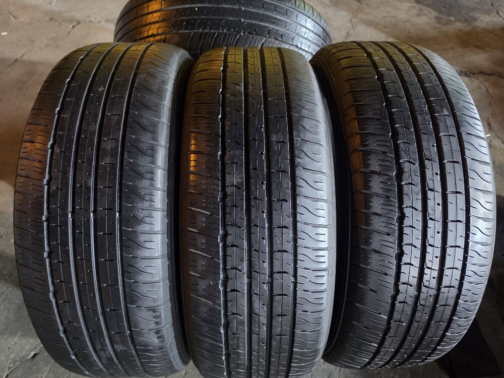 265/50/22 Dunlop Tyre Japan - 2