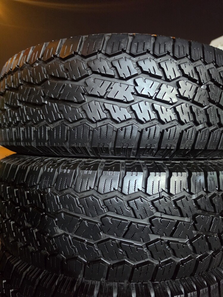 285/70/17 Yokohama Tyre 2% Used - 7