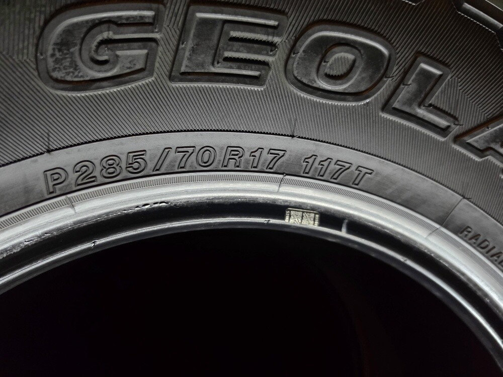 285/70/17 Yokohama Tyre 2% Used - 4