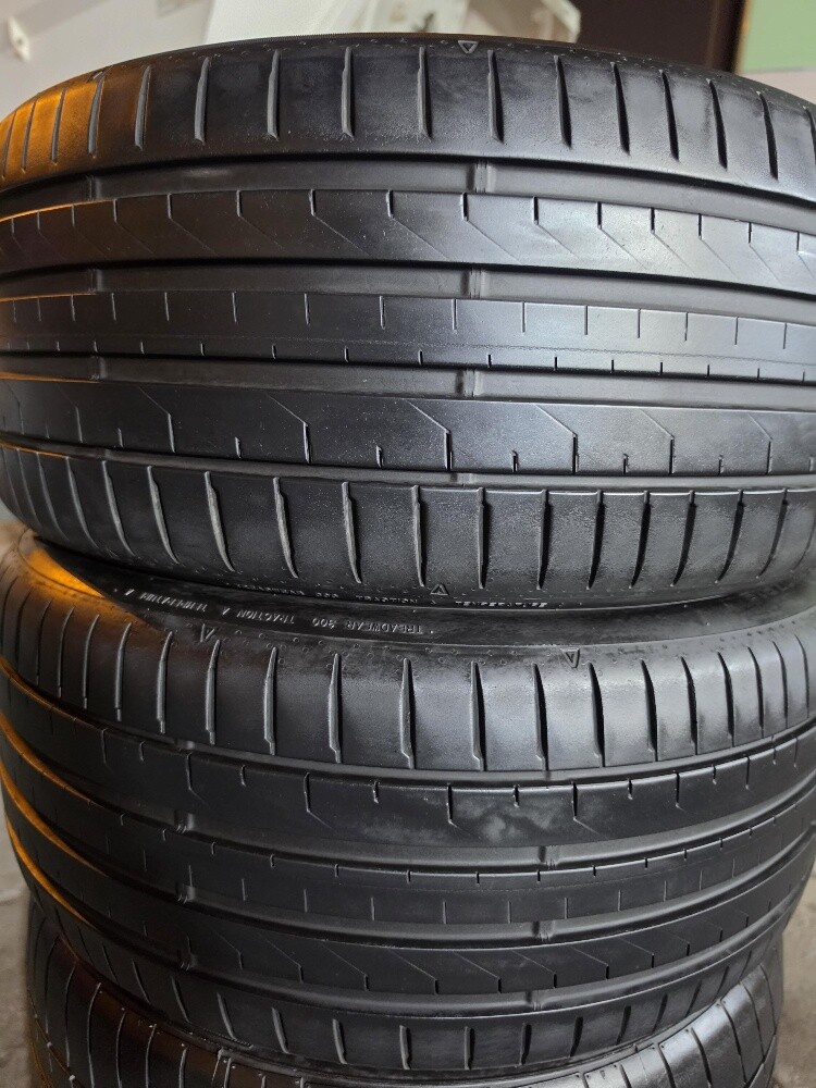 255/40/19 Falken Tyre 2025 - 3