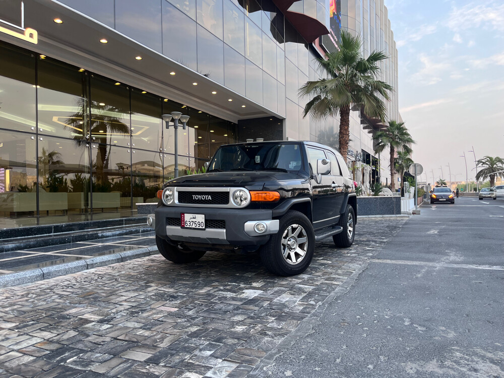 Toyota FJ 2015 - Very clean  - 4