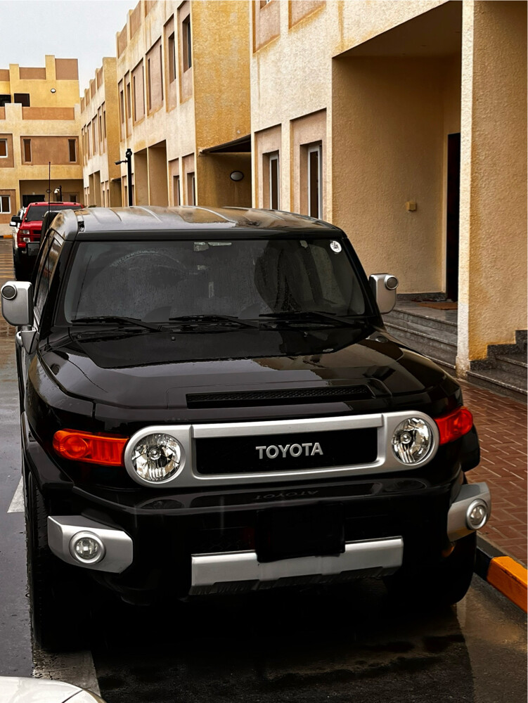 Toyota FJ 2015 - Very clean  - 1