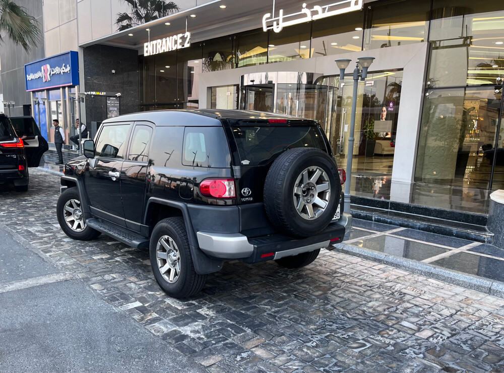 Toyota FJ 2015 - Very clean  - 3
