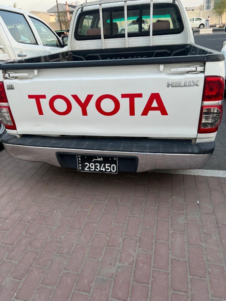 Hilux 2015 model for sale - 7