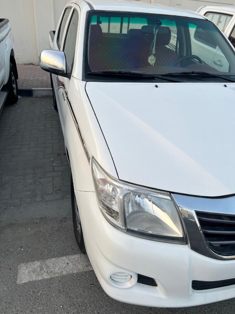 Hilux 2015 model for sale - 3