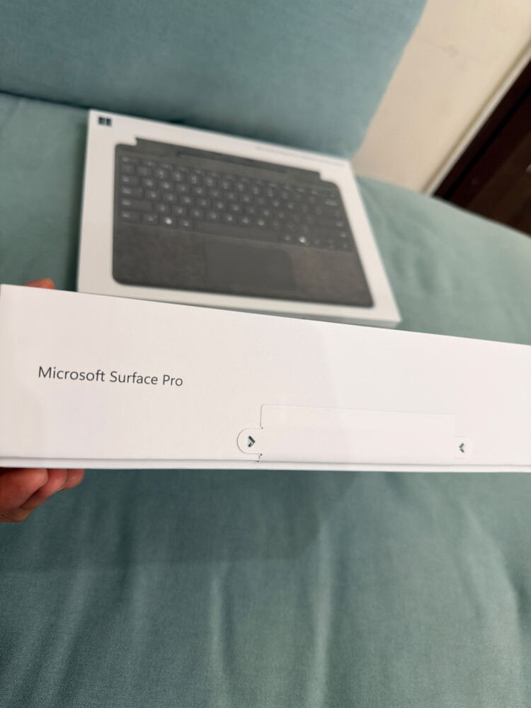 Microsoft Surface Pro 11th Edition - 3