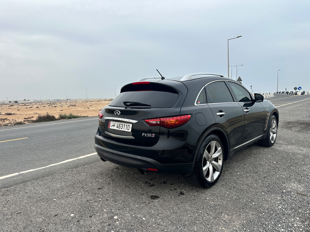 Infiniti FX50S 2012 - 3