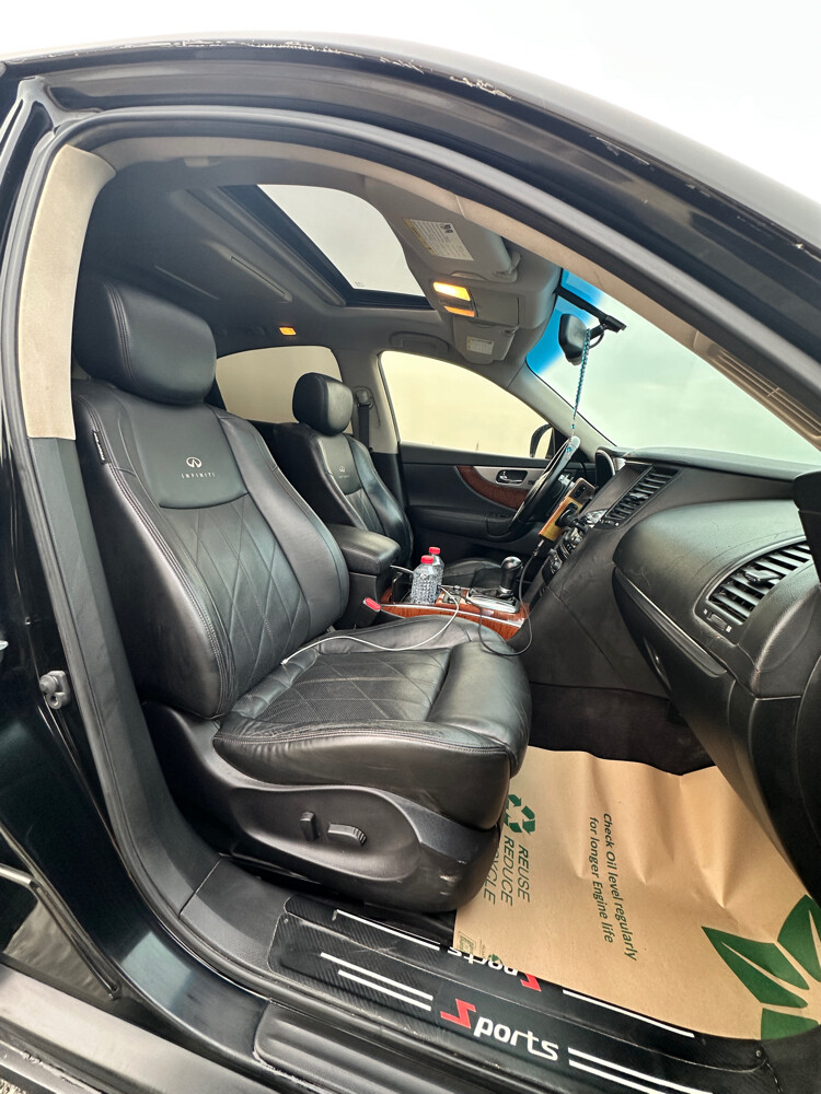 Infiniti FX50S 2012 - 12
