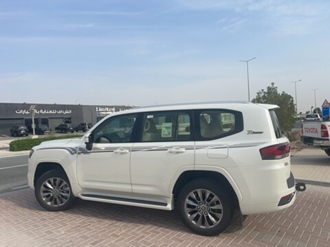 showroom Mubarak Al QAHTANI - 1