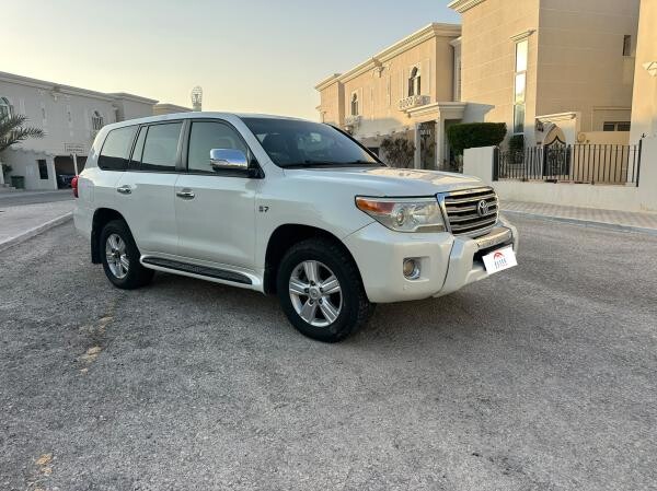 LAND CRUISER / VXR 2012 - 8