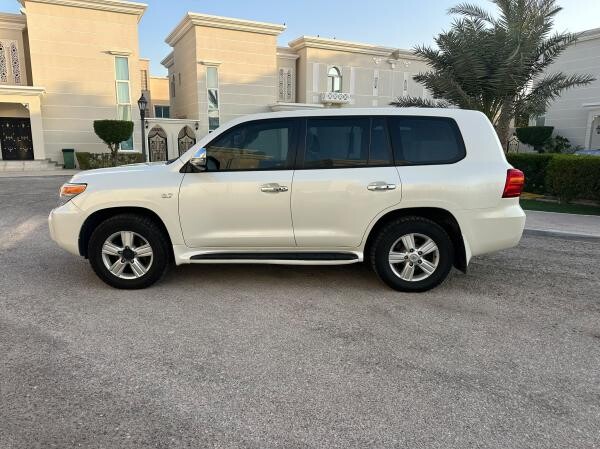 LAND CRUISER / VXR 2012 - 3
