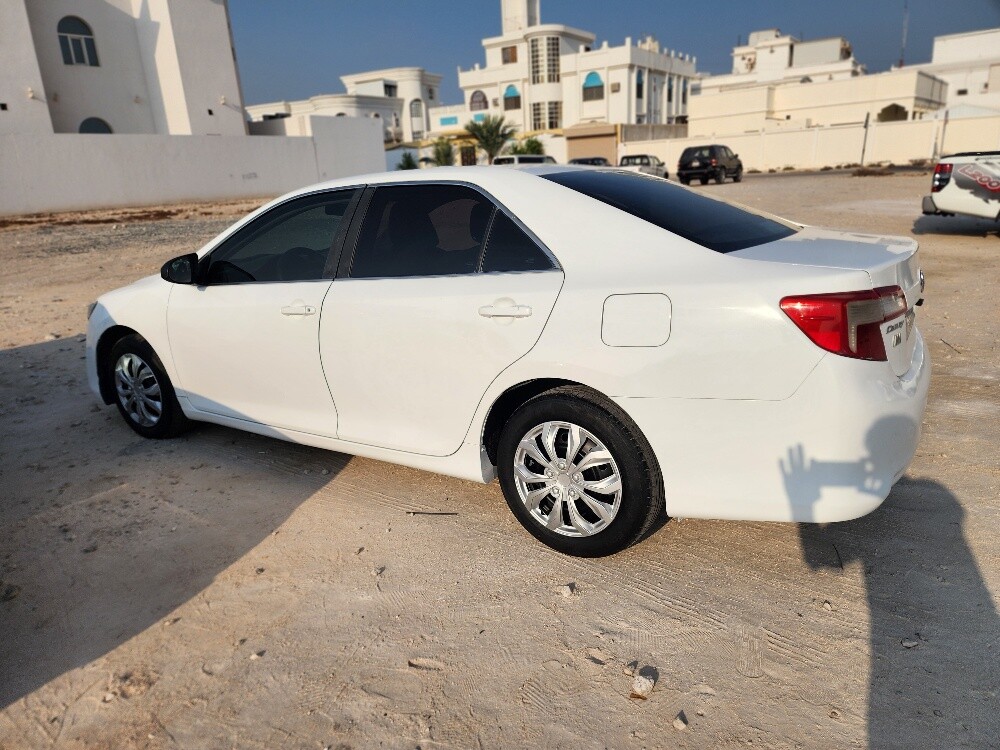 للبيع تويوتا موديل 2014 - 11