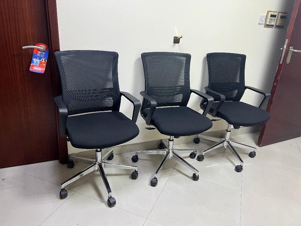 Used office furniture buy sell - 4