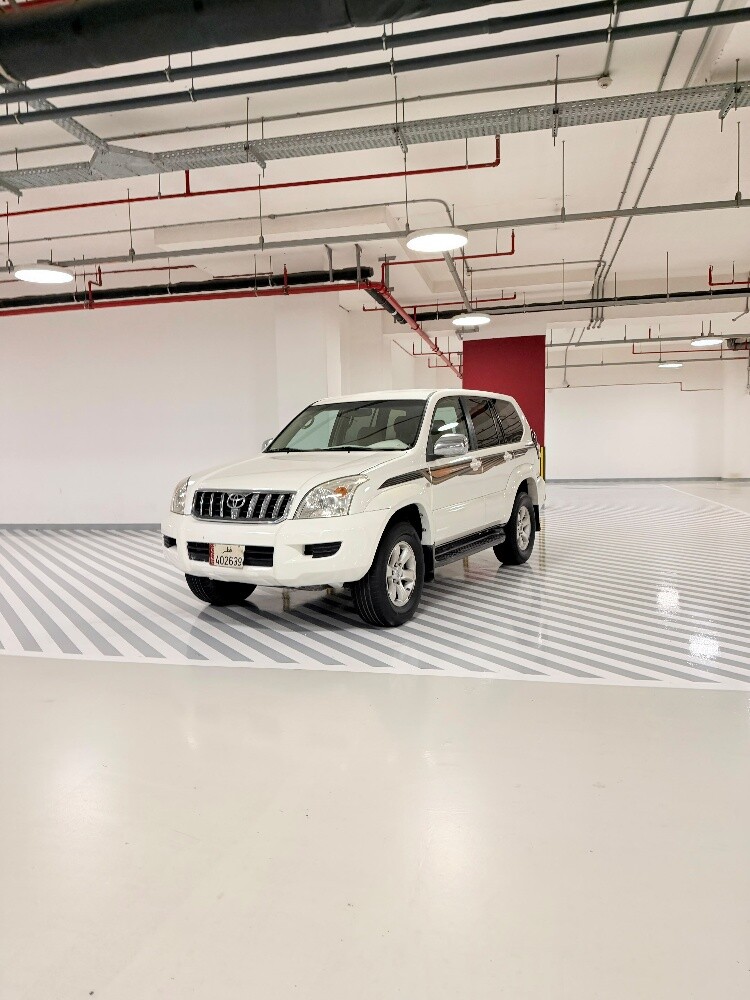 Toyota Prado - 1