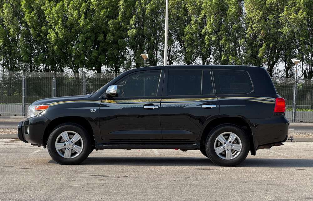 Land Cruiser VXR 2012 - 6
