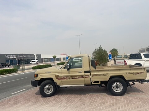 Showroom Mubarak Al QAHTANI  - 6