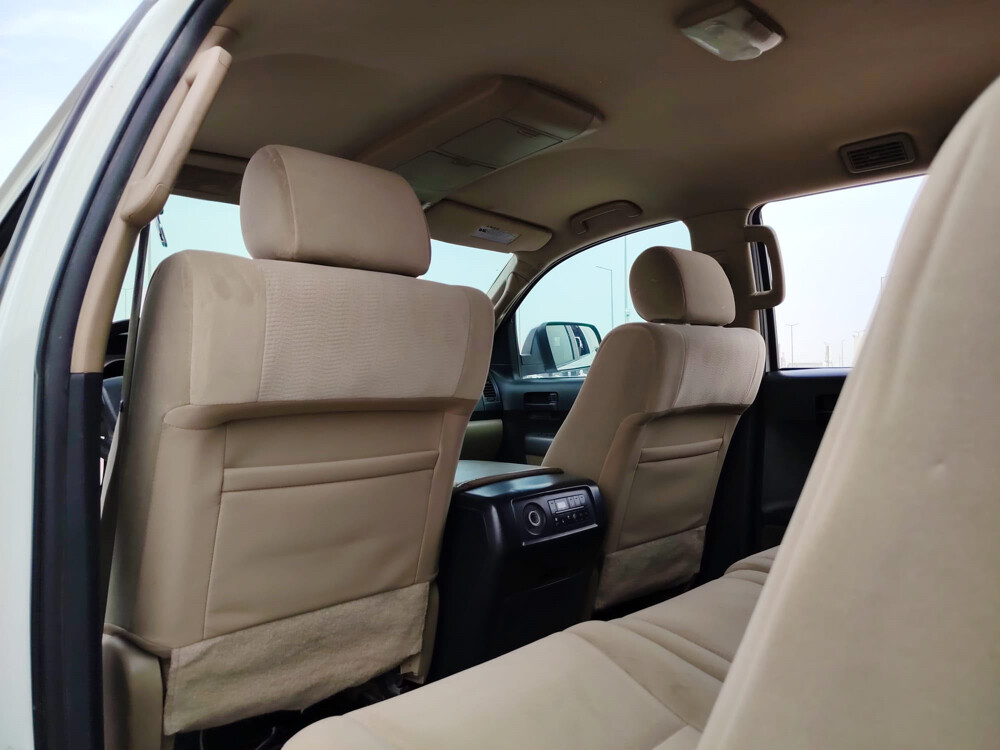 Toyota Sequoia 2013 - 9