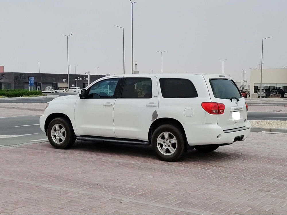 Toyota Sequoia 2013 - 3