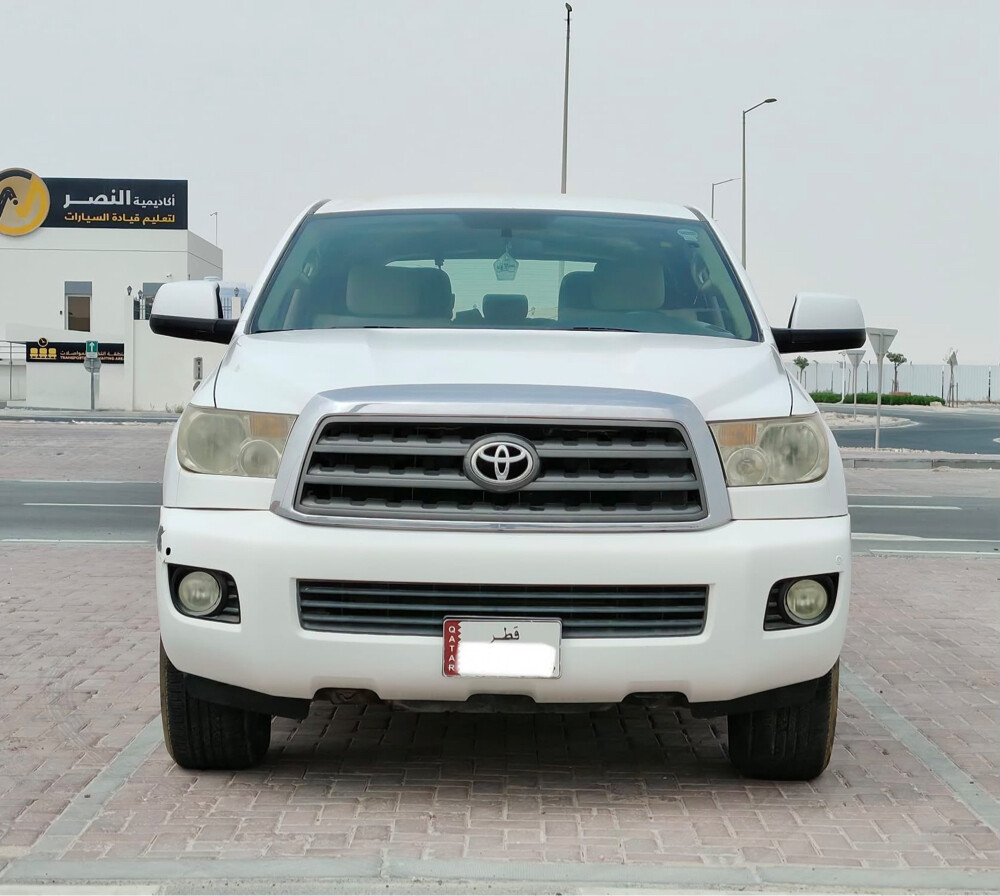Toyota Sequoia 2013 - 1