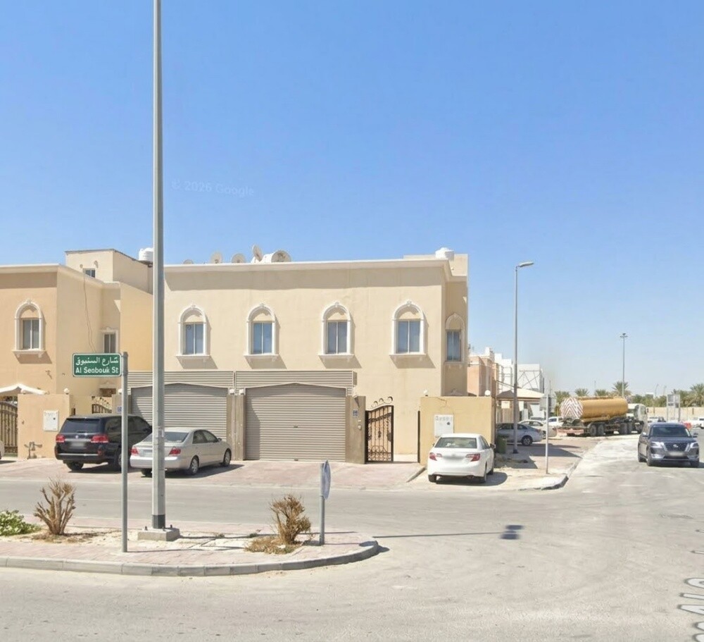 للبيع فلتين متلاصقات لقطه بمريخ - 1