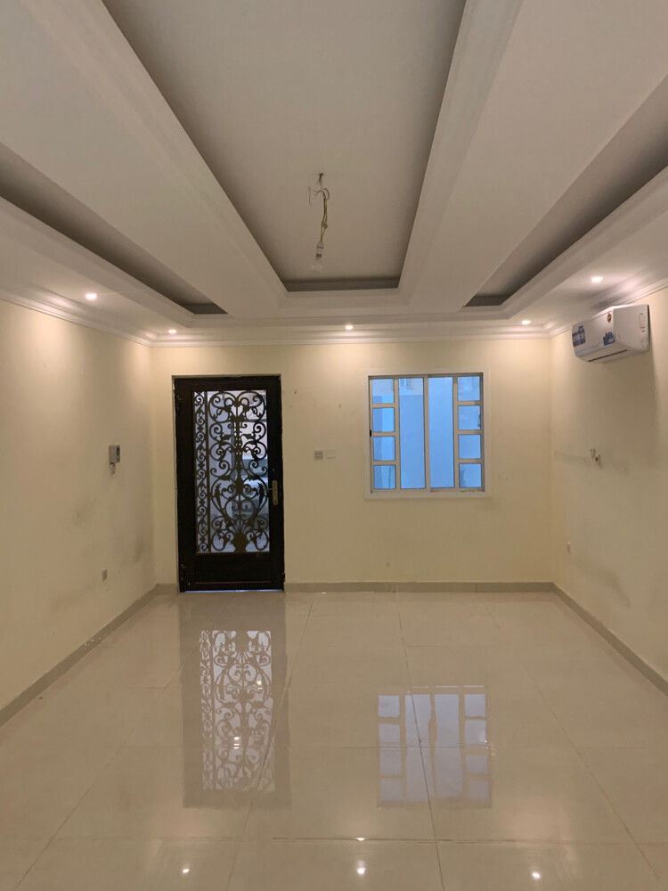 للبيع فلتين متلاصقات بالوكرة 522  - 7