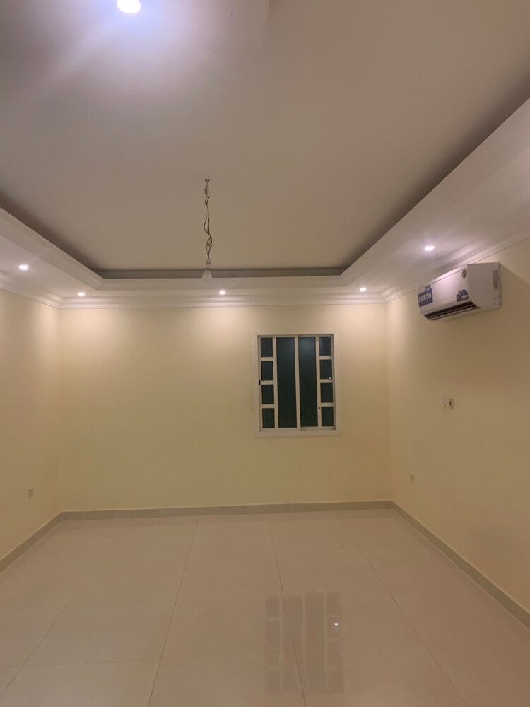 للبيع فلتين متلاصقات بالوكرة 522  - 2