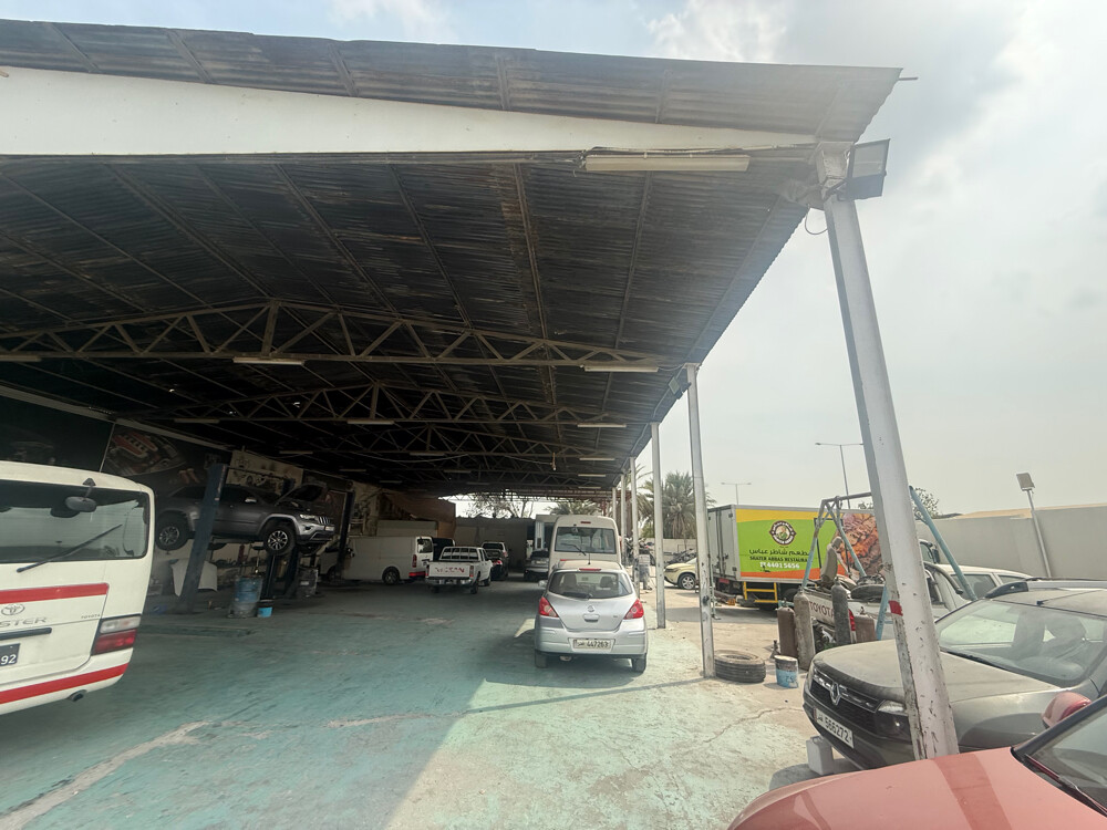 Garage, excellent location, two str - 2