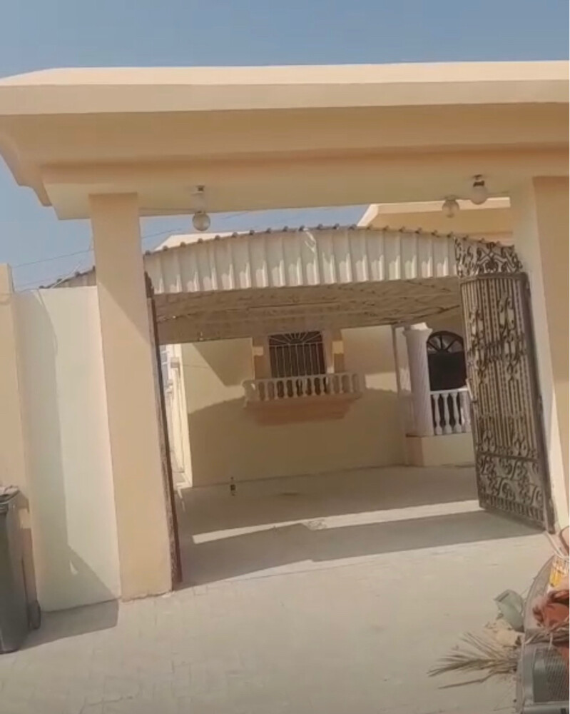 بيت للبيع في مدينة الشمال - 8