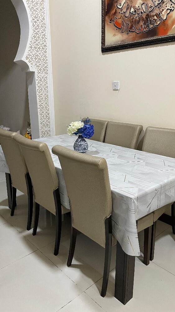 Dining table for sale - 1