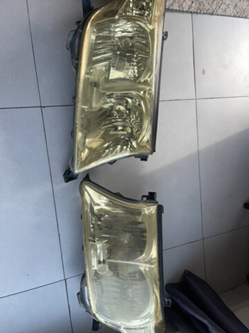 Land Cruiser GXR HEADLIGHT with bul - 1