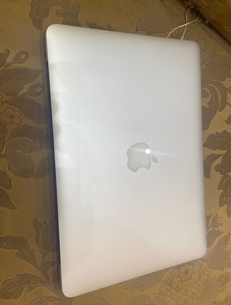 Apple Mackbook pro 2015  13inch  - 5