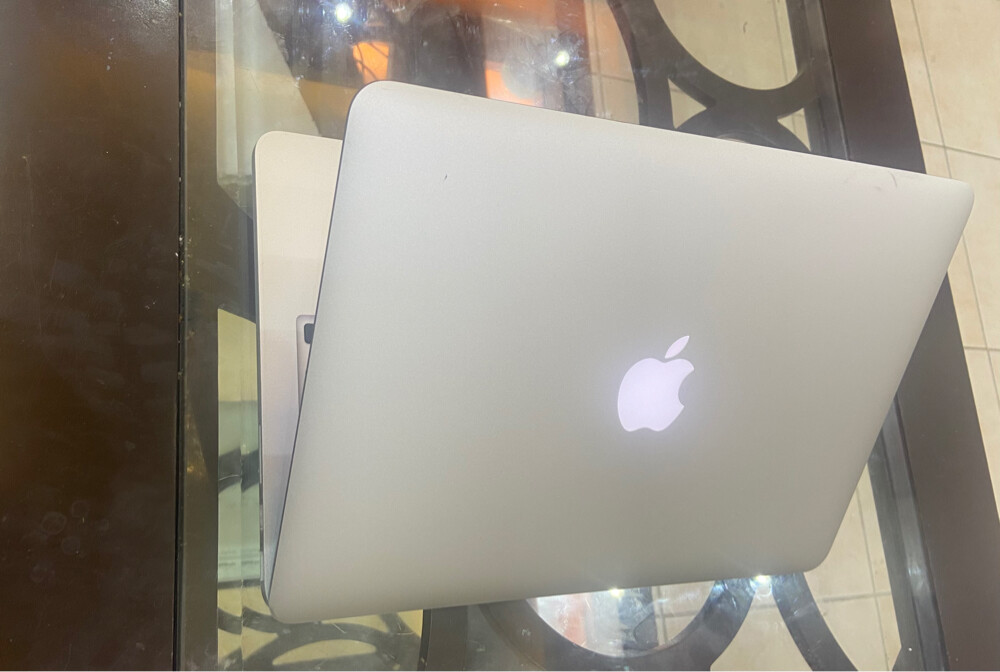 Apple Mackbook pro 2015  13inch  - 4