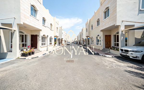 Villa in Ain Khaled - 2