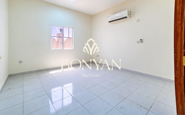 Villa in Ain Khaled - 4
