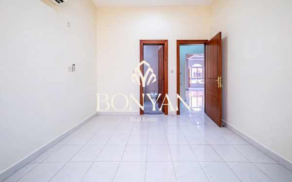 Villa in Ain Khaled - 8
