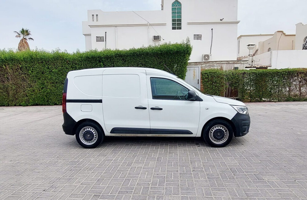 RENAULT DOKKER - 5