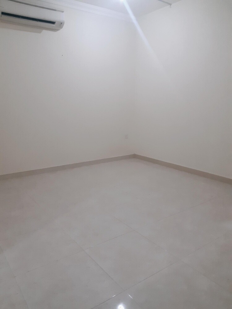 wide 1BHK in muaizar no commission - 14