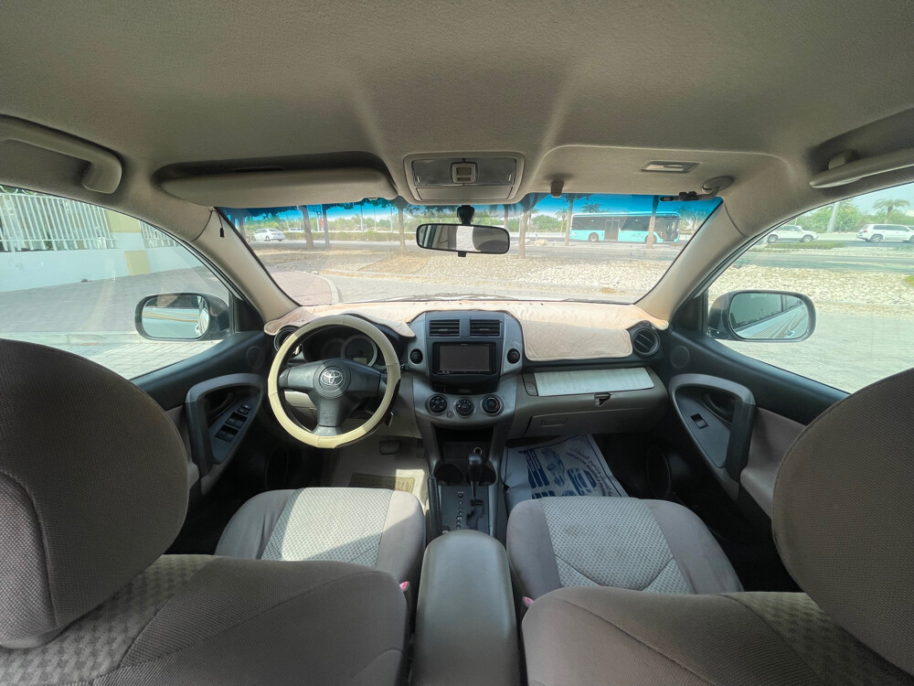 Toyota RAV4  - 7