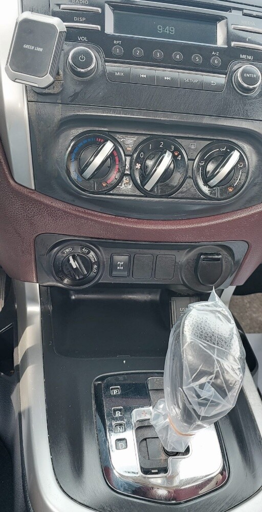 NAVARA AUTOMATIC - 9