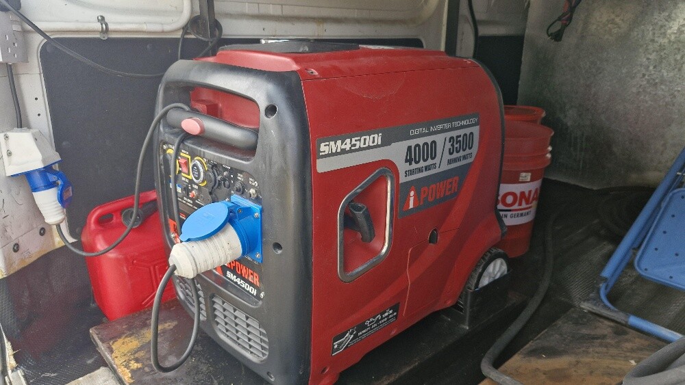 Nissan Van for Sale - 8
