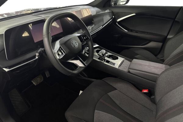 MG 7 1.5T 2025 560 KM - 2