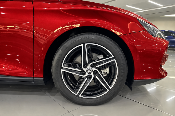 MG 7 1.5T 2025 560 KM - 4