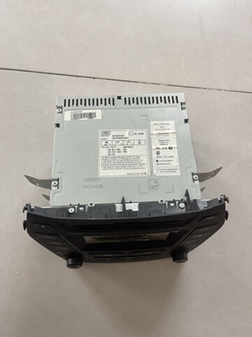 Hyundai Elantra stereo - 2